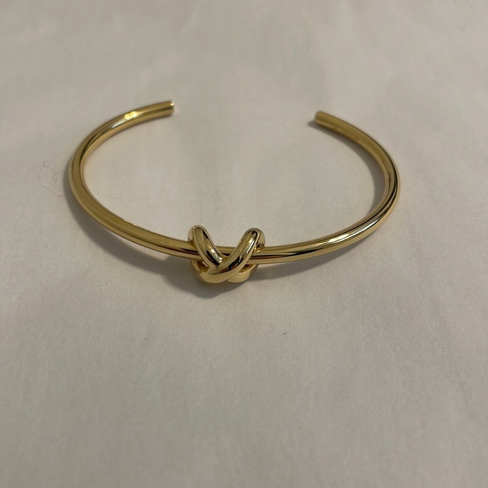 Gold Knot Bangle